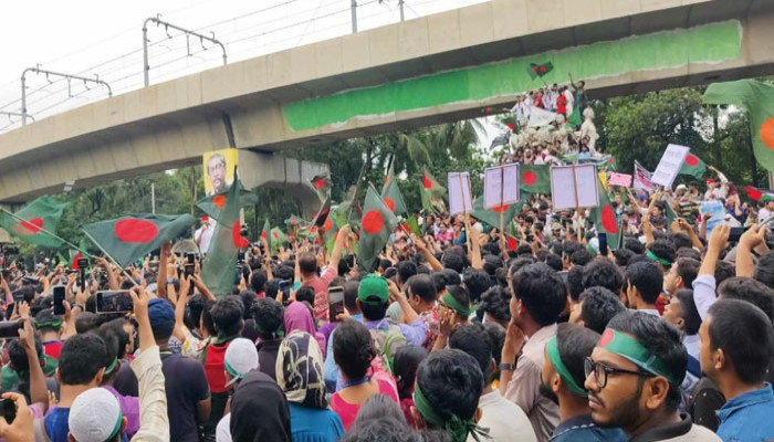 ছাত্র-জনতার ‘শহীদি মার্চ’ শুরু