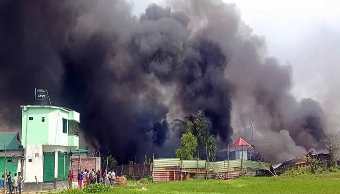 গাজীপুরে বিগবস কারখানায় আগুন, ৩০ কারখানা ছুটি