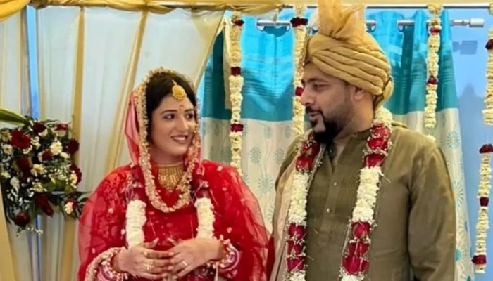 নায়িকার সঙ্গে গায়ক বাদশার বিচ্ছেদের ঘোষণা